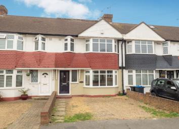 Terraced house For Sale in Morden