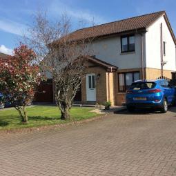 Semi-detached house To Rent in Stirling
