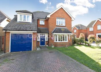 Detached house For Sale in Herne Bay