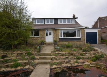 Detached house For Sale in Holmfirth