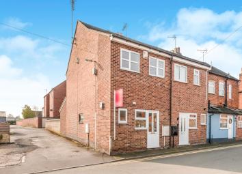End terrace house For Sale in Uttoxeter