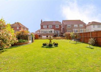 Detached house For Sale in St. Leonards-on-Sea