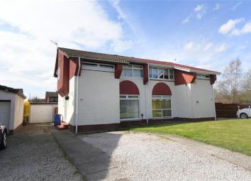 Semi-detached house For Sale in Erskine