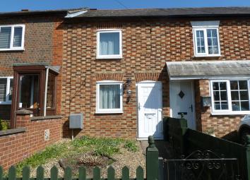 Terraced house To Rent in Buckingham