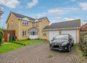 Detached house For Sale in Wickford