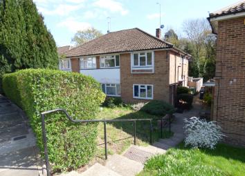 Maisonette To Rent in Barnet