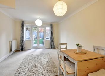 Property To Rent in Isleworth