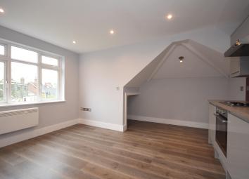 Flat To Rent in Hornchurch
