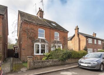 Semi-detached house For Sale in Hitchin
