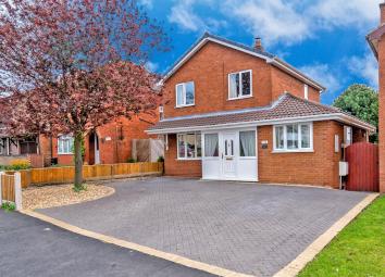 Detached house For Sale in Cannock