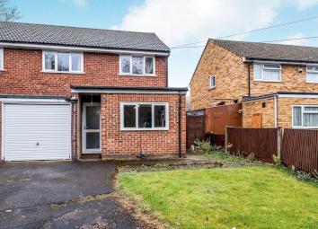 Semi-detached house For Sale in High Wycombe