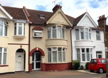 Terraced house For Sale in Southend-on-Sea