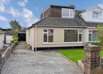 Semi-detached bungalow For Sale in Bridgend