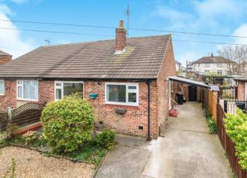 Bungalow For Sale in Harrogate