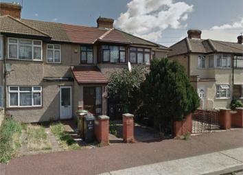 Terraced house To Rent in Dagenham