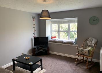 Flat To Rent in Newton-Le-Willows