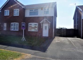 Semi-detached house For Sale in Prescot