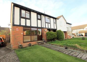 2 Bedroom Semi-detached house for sale