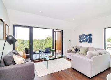 Flat For Sale in Uxbridge