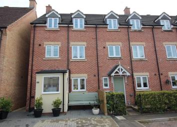 Town house For Sale in Bristol