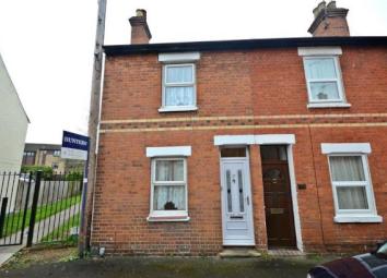 End terrace house For Sale in Reading