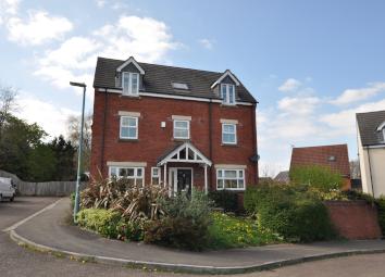 Detached house To Rent in Dursley