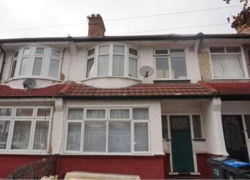 Terraced house For Sale in Thornton Heath