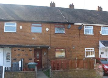 Terraced house For Sale in Dewsbury