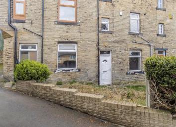 Flat For Sale in Bradford