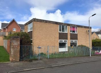 Semi-detached house For Sale in Clydebank