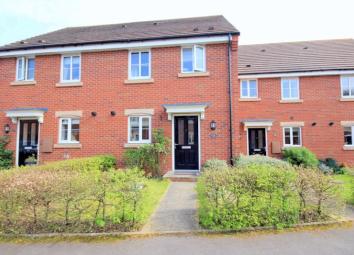 Semi-detached house For Sale in Stone