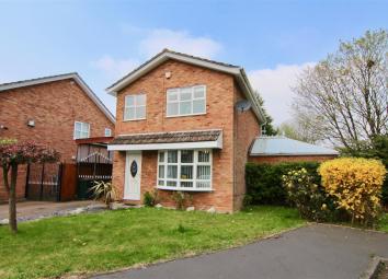 Detached house For Sale in Coventry