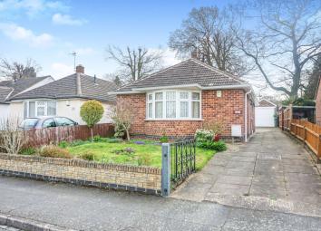 Detached bungalow For Sale in Loughborough