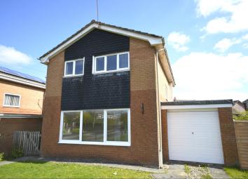 Detached house To Rent in Oswestry