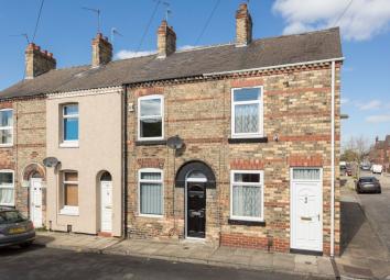 Terraced house For Sale in York