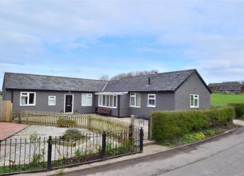 Detached bungalow For Sale in Lancaster