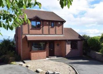 Detached house For Sale in Colwyn Bay