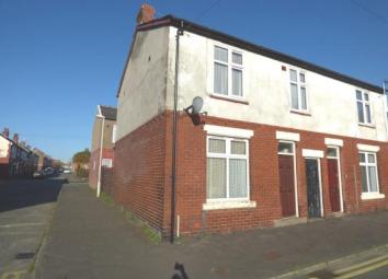 Semi-detached house For Sale in Preston