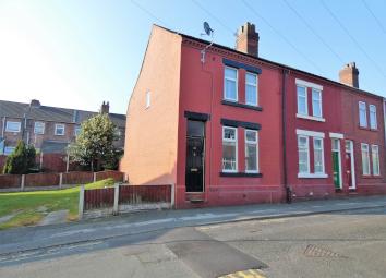 End terrace house For Sale in Runcorn