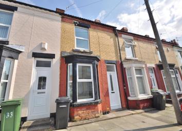 Terraced house For Sale in Birkenhead