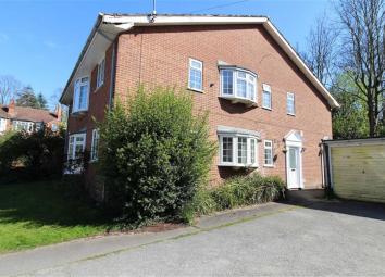 Maisonette For Sale in Nottingham