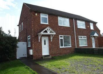 Semi-detached house For Sale in Flint