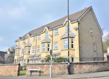 Town house For Sale in Lancaster