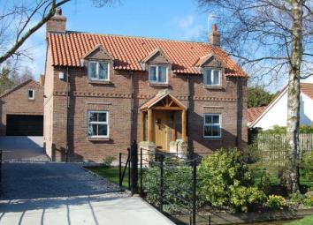 Detached house To Rent in Malton