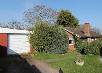 Detached bungalow For Sale in Ross-on-Wye