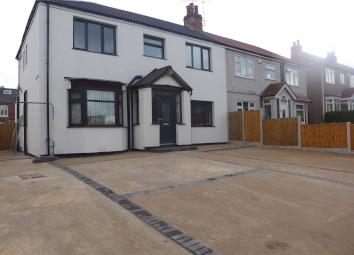 End terrace house To Rent in Coventry