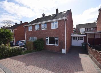 Semi-detached house For Sale in Dursley