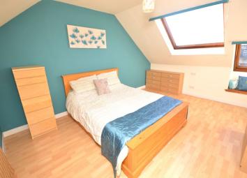 Flat For Sale in Cowdenbeath
