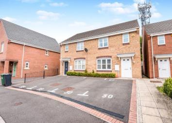 Semi-detached house For Sale in Wednesbury