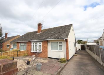 2 Bedroom Semi-detached bungalow to rent